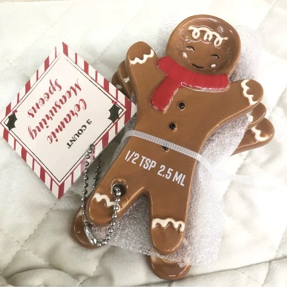 SOLD NWT - Gingerbread Man Figural Ceramic Measuring Spoons 3 Count - Picture 1 of 3